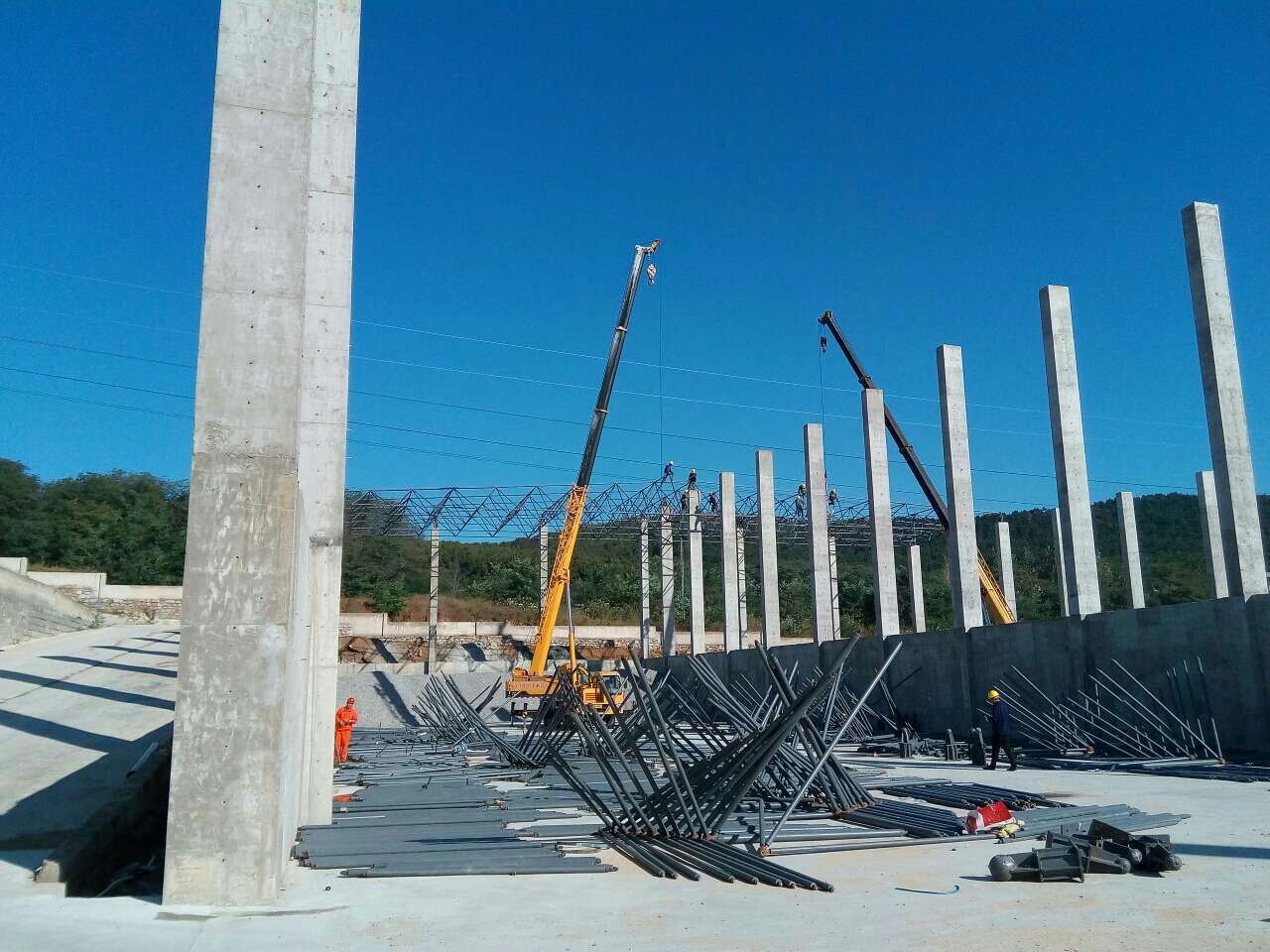 双鸭山威海搅拌站网架